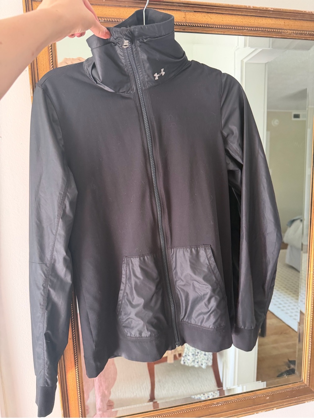Under Armour Women’s Black Performance Full-Zip Training Jacket